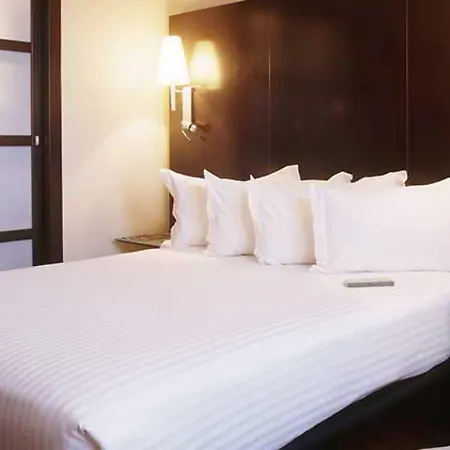 Ac By Marriott فندق